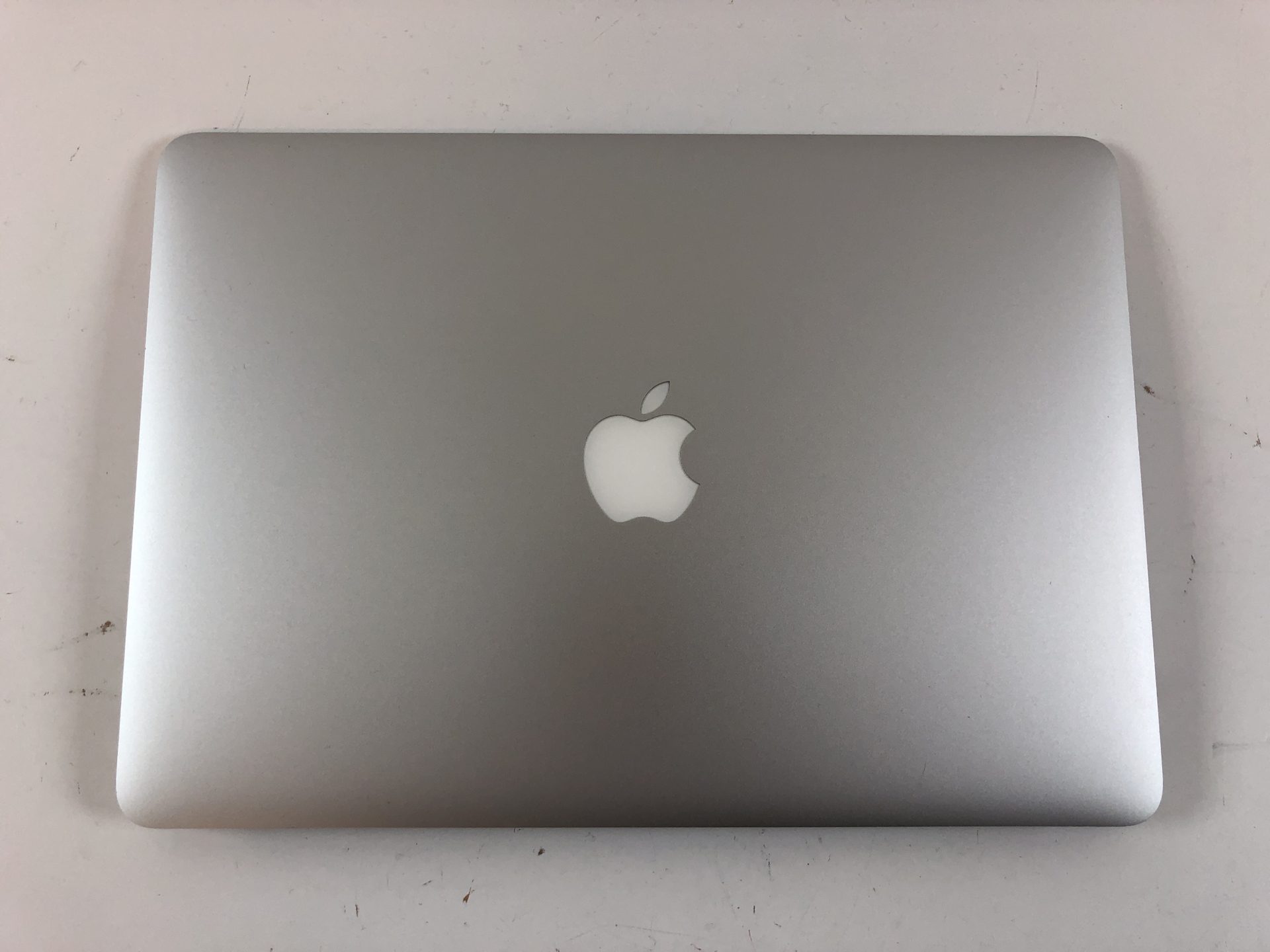 Apple macbook retina 13. Макбук АИР 256 ГБ 13 дюймов. MACBOOK Air 13 2013 Core i5. MACBOOK Pro 13 2013 Retina Core i5. MACBOOK Air (13-inch, early 2015) с белый чехол.