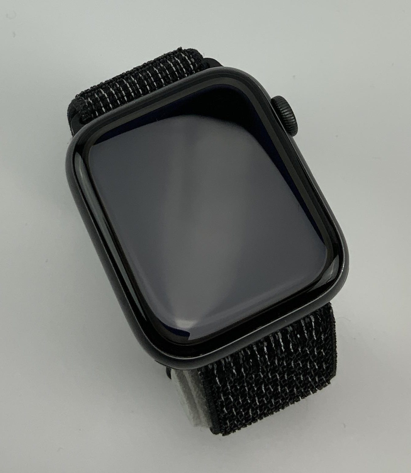 Watch Series 5 Aluminum (44mm), Space Gray, immagine 2